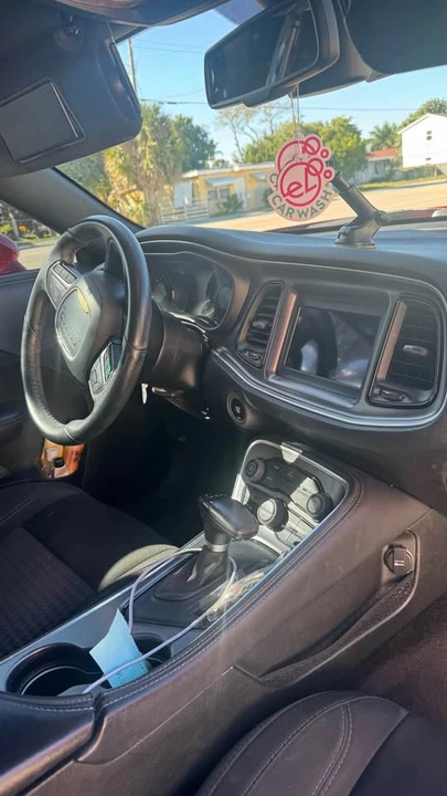 2018 Dodge Challenger 3rd Gen - Image 13 of 17