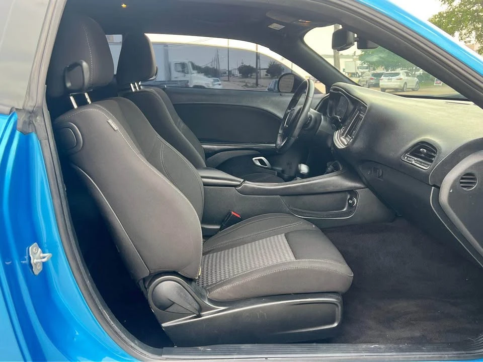 2018 Dodge Challenger 3rd Gen - Image 15 of 20