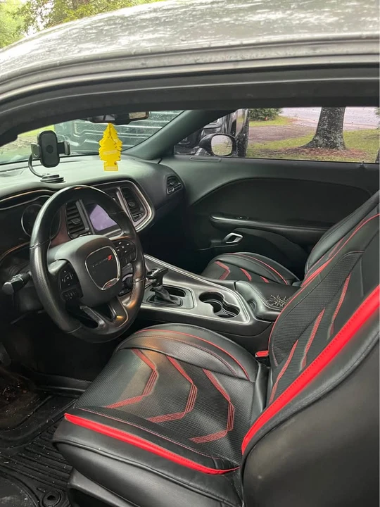 2018 Dodge Challenger 3rd Gen - Image 9 of 10