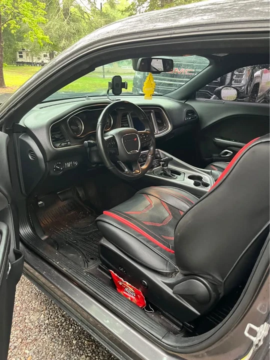2018 Dodge Challenger 3rd Gen - Image 10 of 10