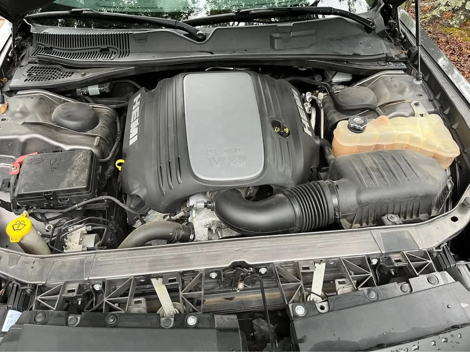 2018 Dodge Challenger 3rd Gen - Image 8 of 10