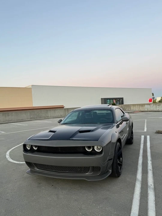 2018 Dodge Challenger 3rd Gen - Image 5 of 9