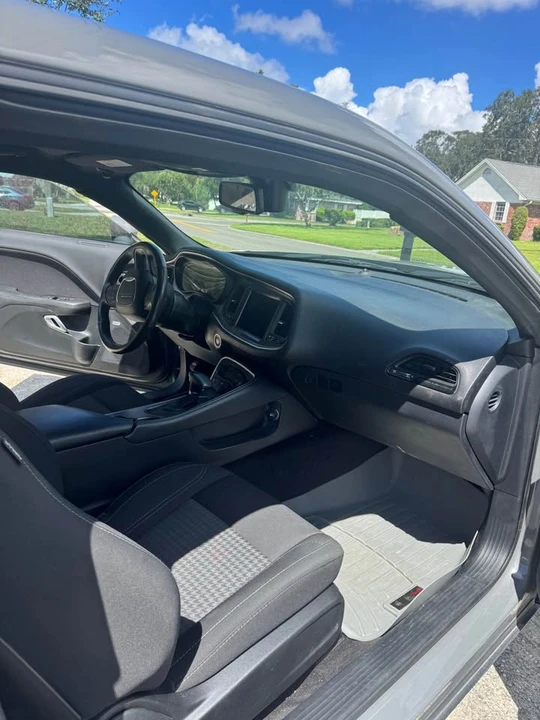 2018 Dodge Challenger 3rd Gen - Image 9 of 12
