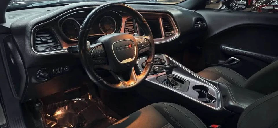 2018 Dodge Challenger 3rd Gen - Image 7 of 12