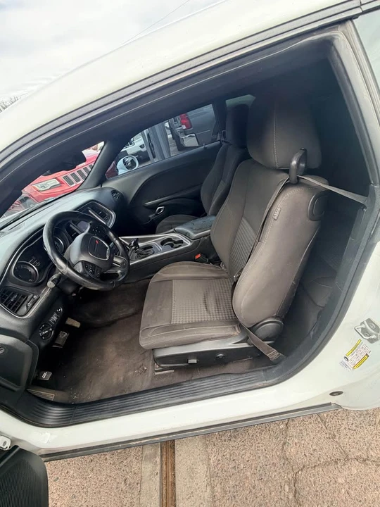 2018 Dodge Challenger 3rd Gen - Image 10 of 15