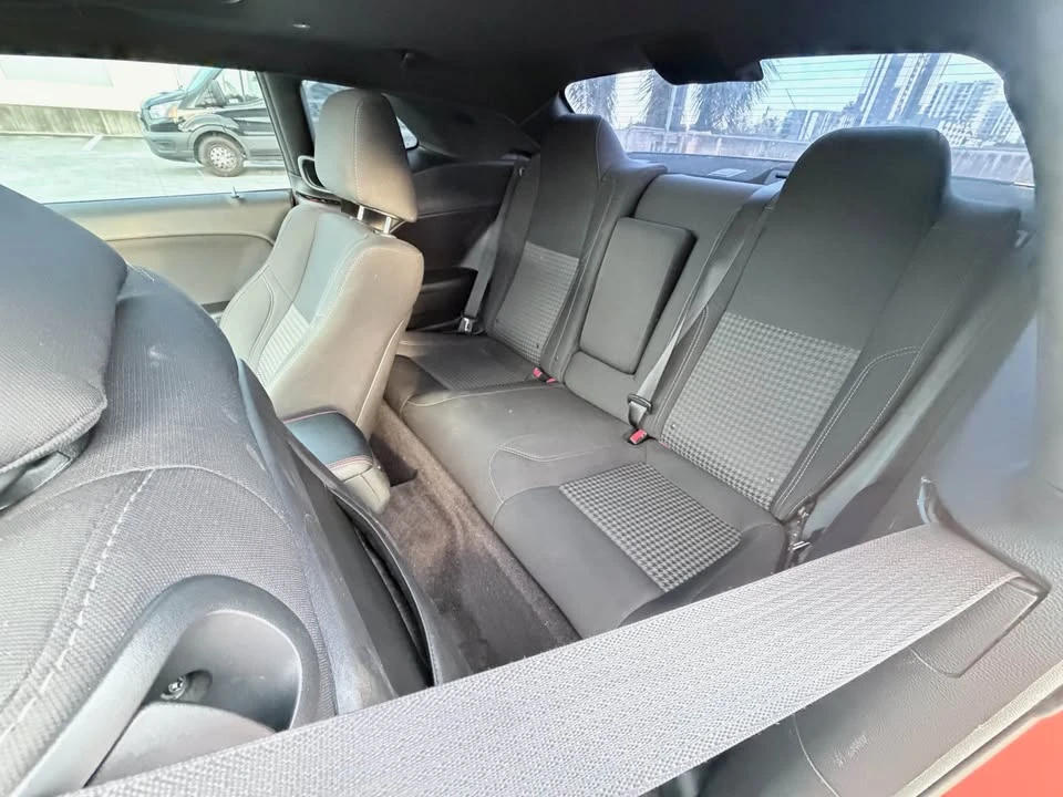 2018 Dodge Challenger 3rd Gen - Image 11 of 15