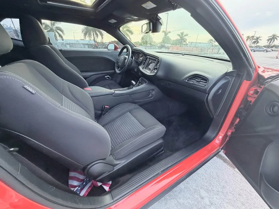 2018 Dodge Challenger 3rd Gen - Image 12 of 15