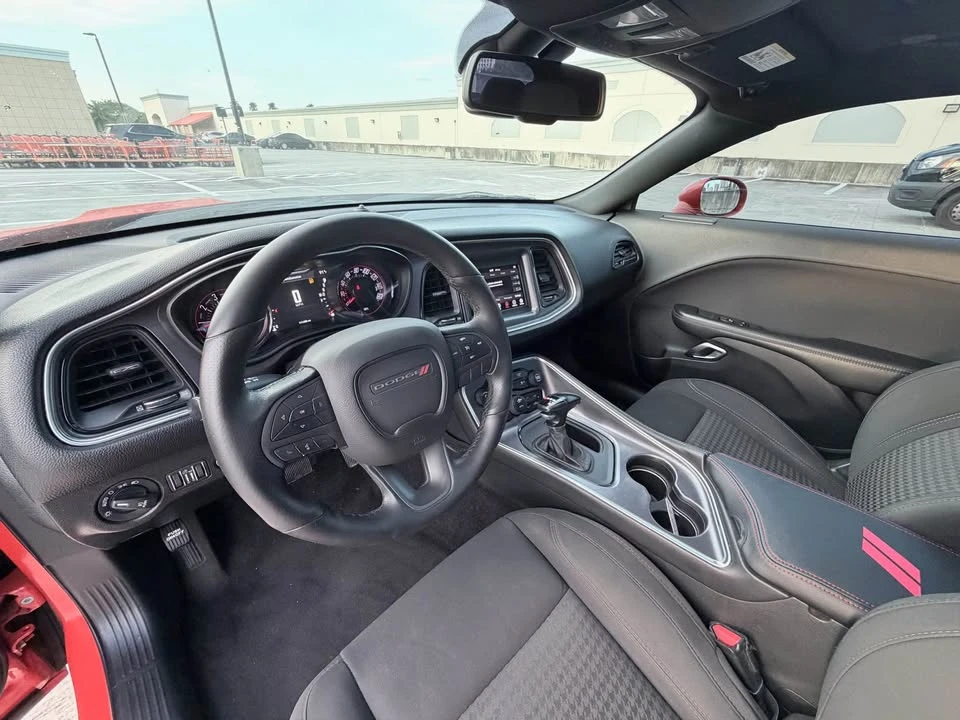 2018 Dodge Challenger 3rd Gen - Image 9 of 15