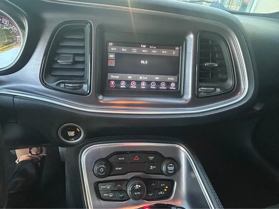 2018 Dodge Challenger 3rd Gen - Image 7 of 9