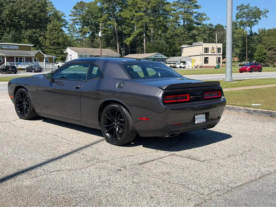2018 Dodge Challenger 3rd Gen - Image 5 of 15
