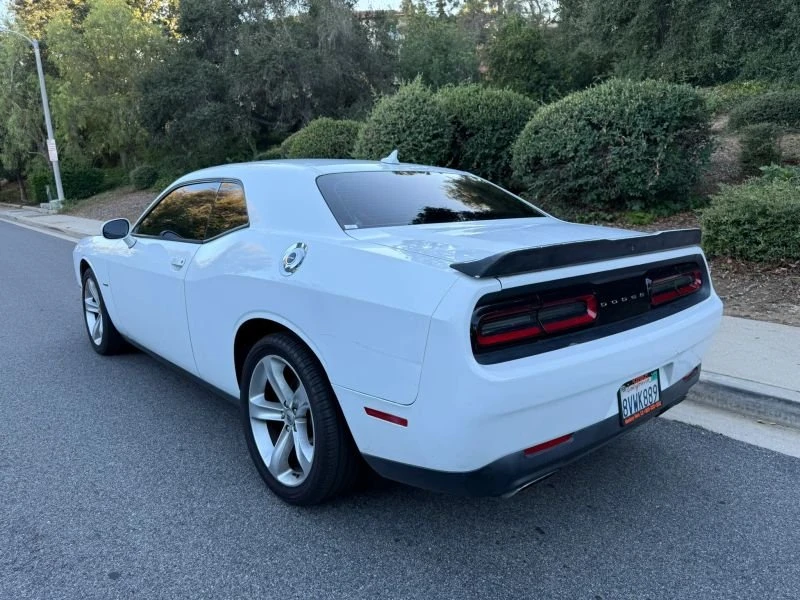 2018 Dodge Challenger 3rd Gen - Image 16 of 20