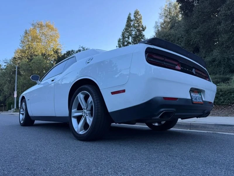 2018 Dodge Challenger 3rd Gen - Image 18 of 20