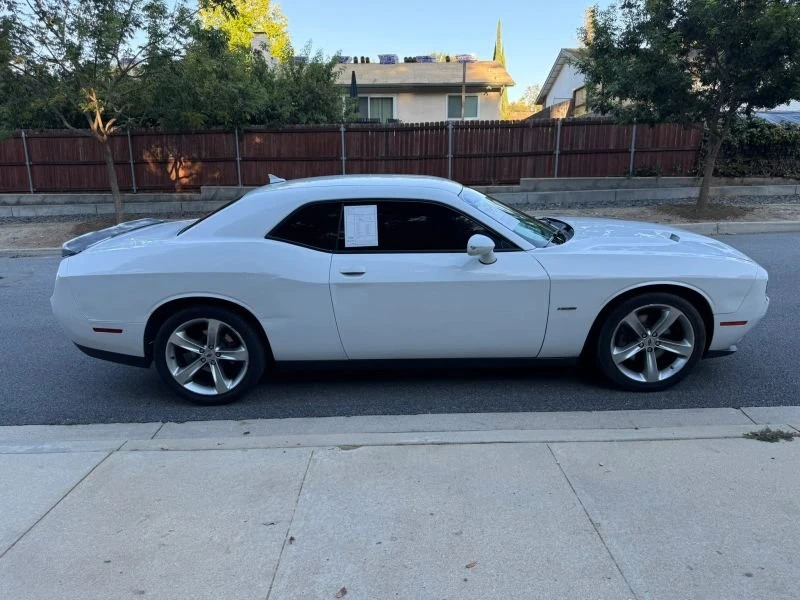 2018 Dodge Challenger 3rd Gen - Image 9 of 20