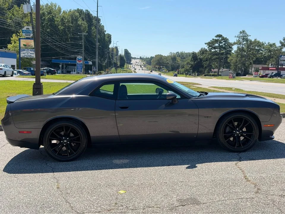 2018 Dodge Challenger 3rd Gen - Image 8 of 15