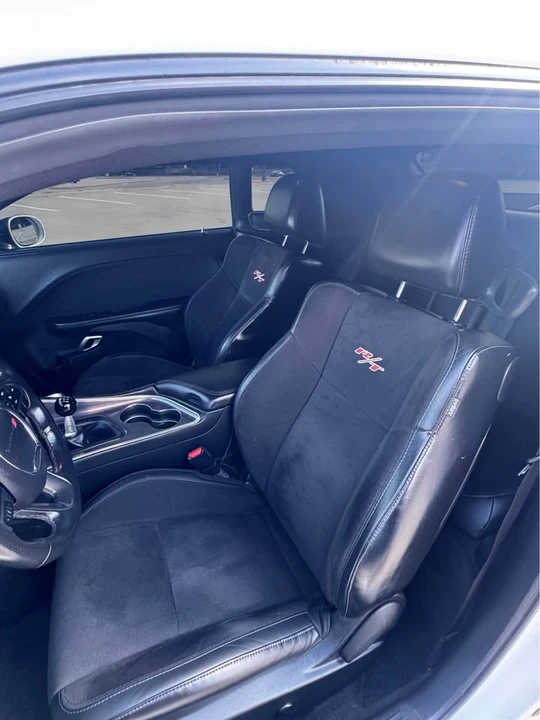 2018 Dodge Challenger 3rd Gen - Image 10 of 13