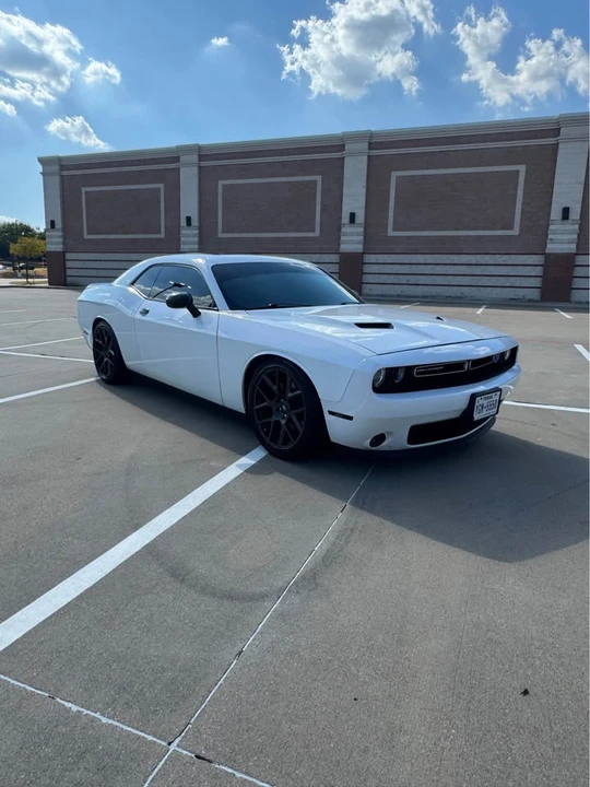 2018 Dodge Challenger 3rd Gen - Image 5 of 13