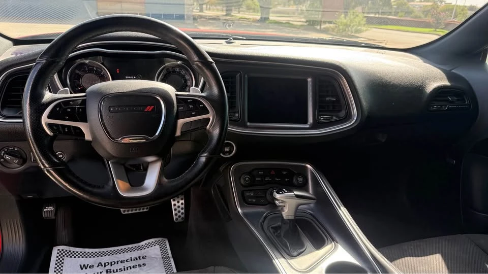 2018 Dodge Challenger 3rd Gen - Image 9 of 10