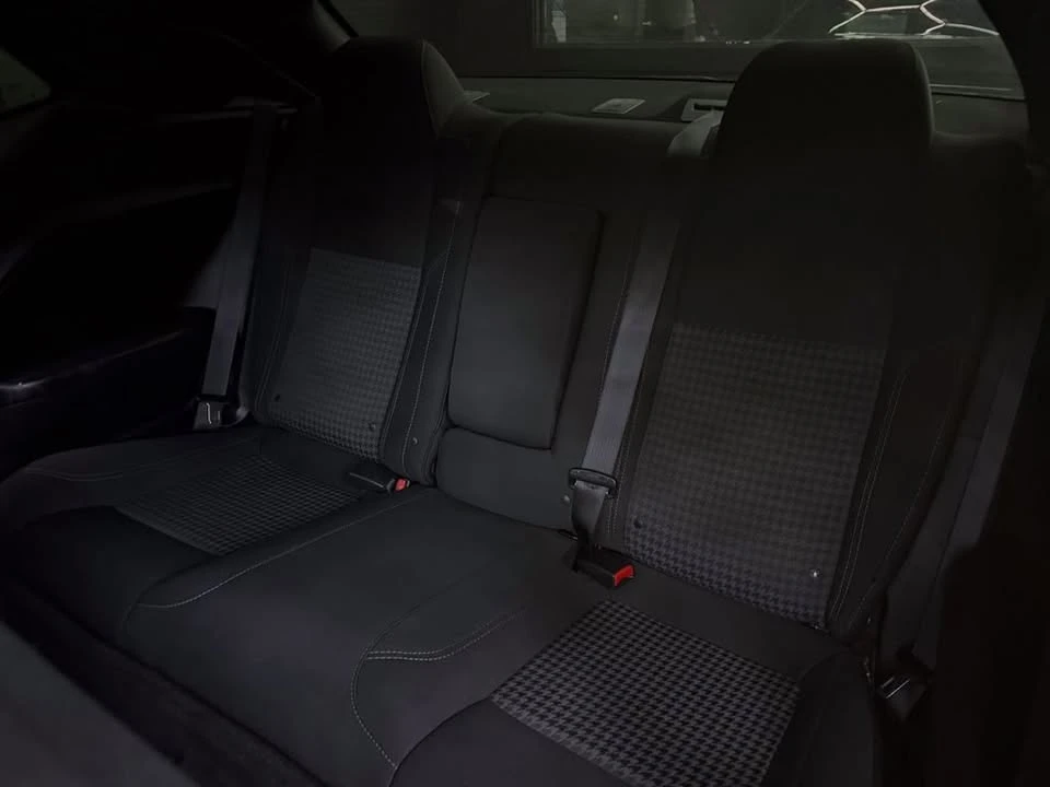 2018 Dodge Challenger 3rd Gen - Image 15 of 20
