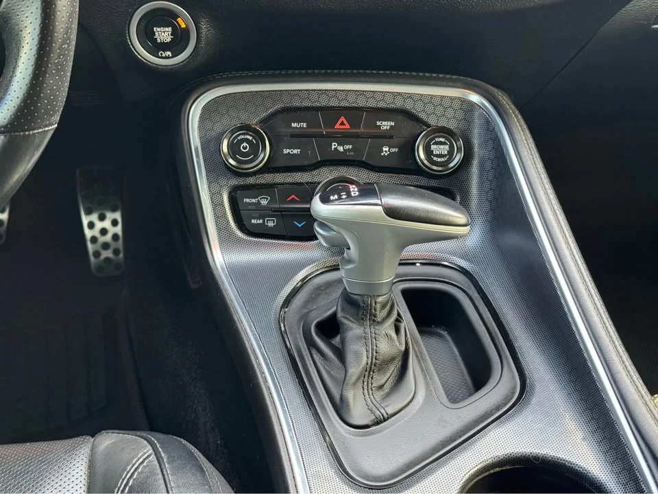 2018 Dodge Challenger 3rd Gen - Image 15 of 18
