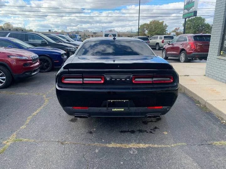 2018 Dodge Challenger 3rd Gen - Image 5 of 14