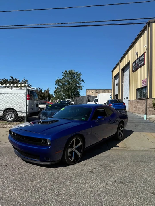 2018 Dodge Challenger 3rd Gen - Image 3 of 15