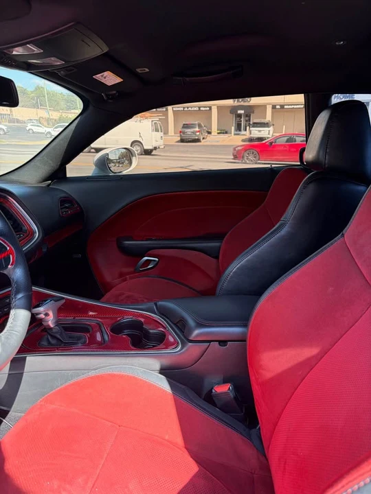 2018 Dodge Challenger 3rd Gen - Image 4 of 9