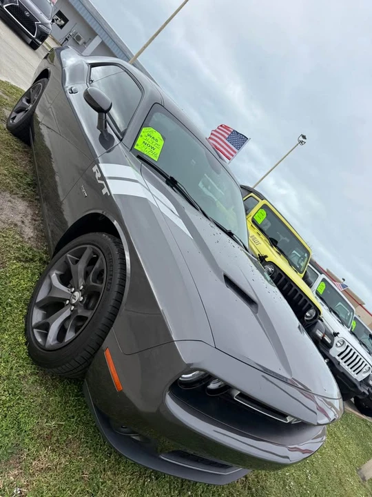 2018 Dodge Challenger 3rd Gen - Image 2 of 5