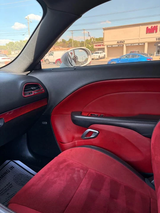 2018 Dodge Challenger 3rd Gen - Image 7 of 9