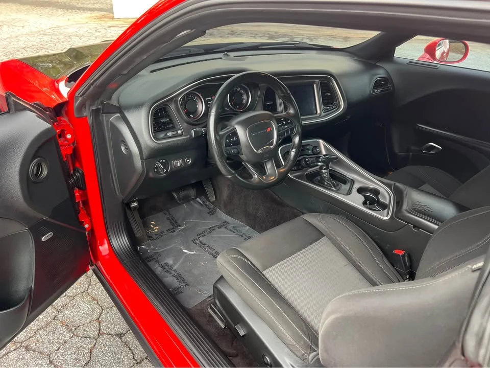 2018 Dodge Challenger 3rd Gen - Image 15 of 16
