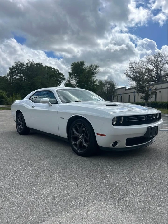 2018 Dodge Challenger 3rd Gen - Image 4 of 11