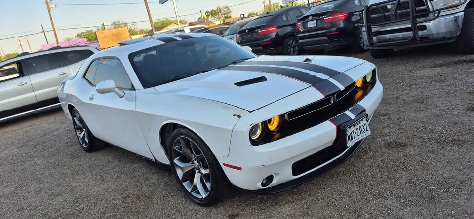 2018 Dodge Challenger 3rd Gen - Image 2 of 20