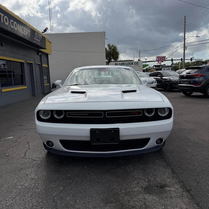 2018 Dodge Challenger 3rd Gen - Image 3 of 16