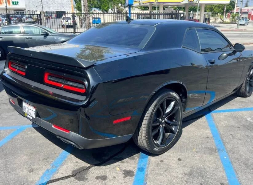 2018 Dodge Challenger 3rd Gen - Image 5 of 10