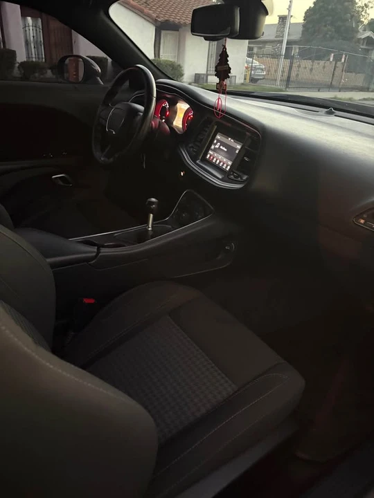 2018 Dodge Challenger 3rd Gen - Image 5 of 6