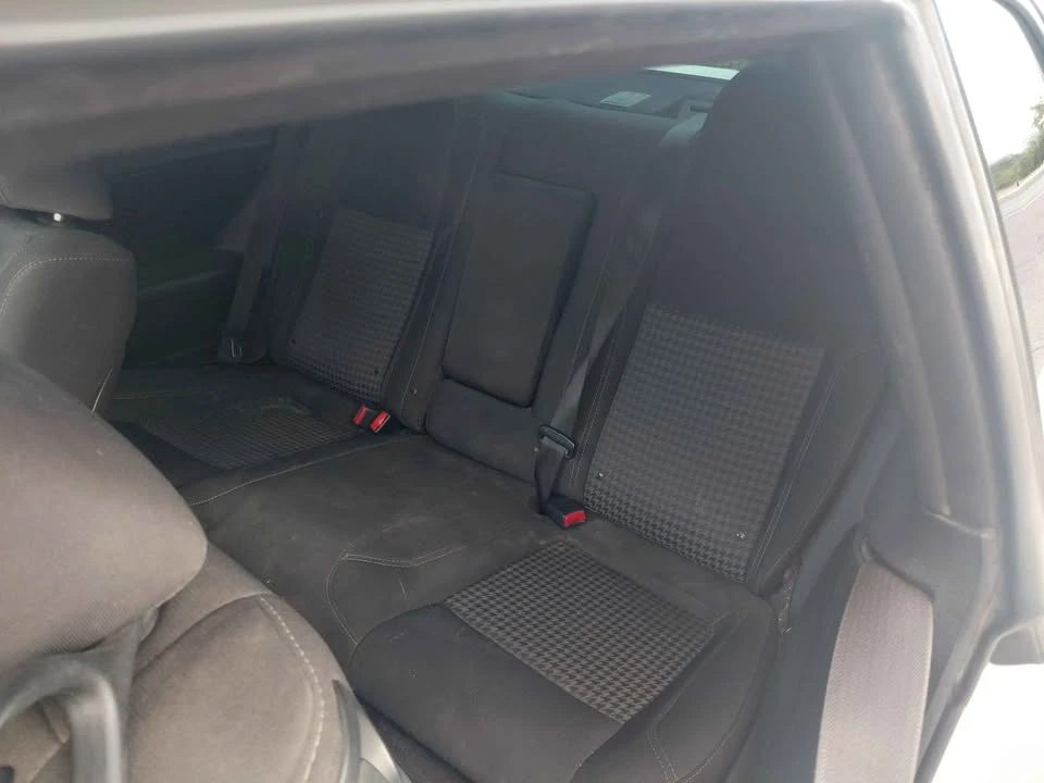 2018 Dodge Challenger 3rd Gen - Image 17 of 18