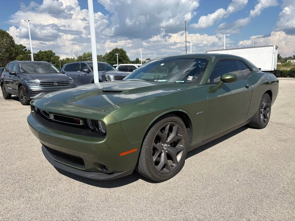 2018 Dodge Challenger 3rd Gen - Image 2 of 9