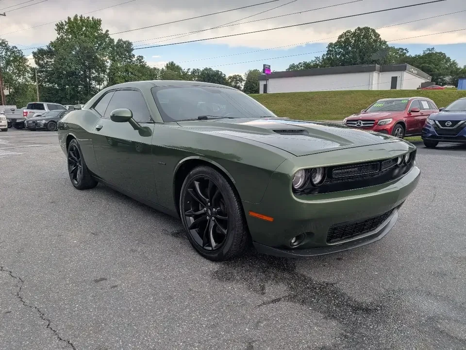 2018 Dodge Challenger 3rd Gen - Image 2 of 7