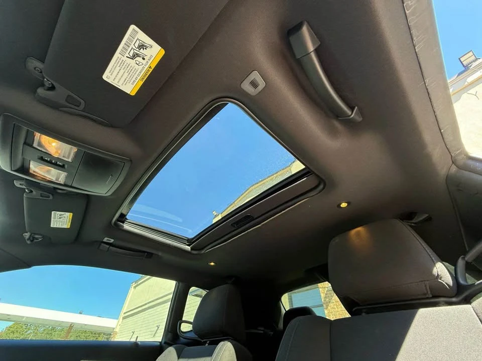 2018 Dodge Challenger 3rd Gen - Image 10 of 12