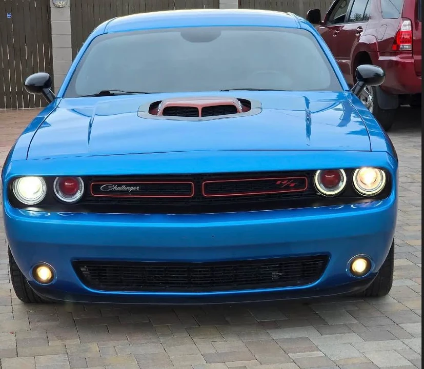 2018 Dodge Challenger 3rd Gen - Image 2 of 16
