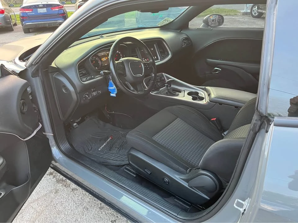 2018 Dodge Challenger 3rd Gen - Image 5 of 9
