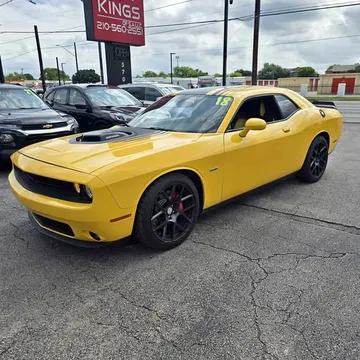 2018 Dodge Challenger R/T Plus Shaker