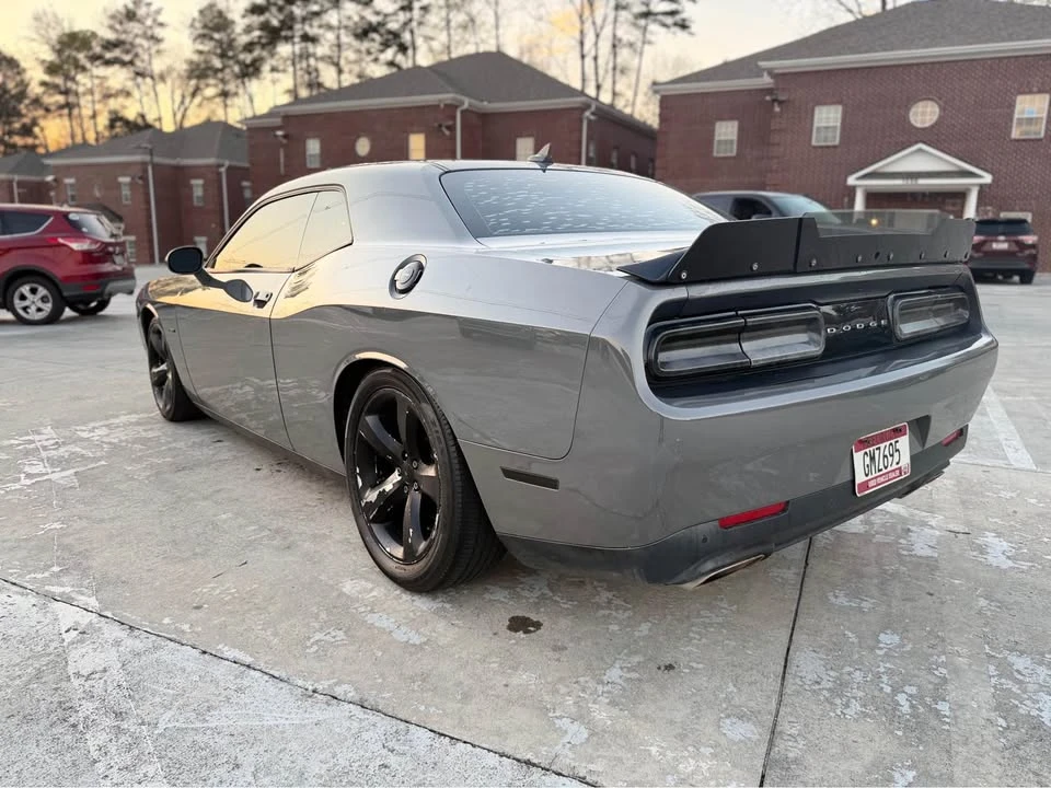 2018 Dodge Challenger 3rd Gen - Image 12 of 13