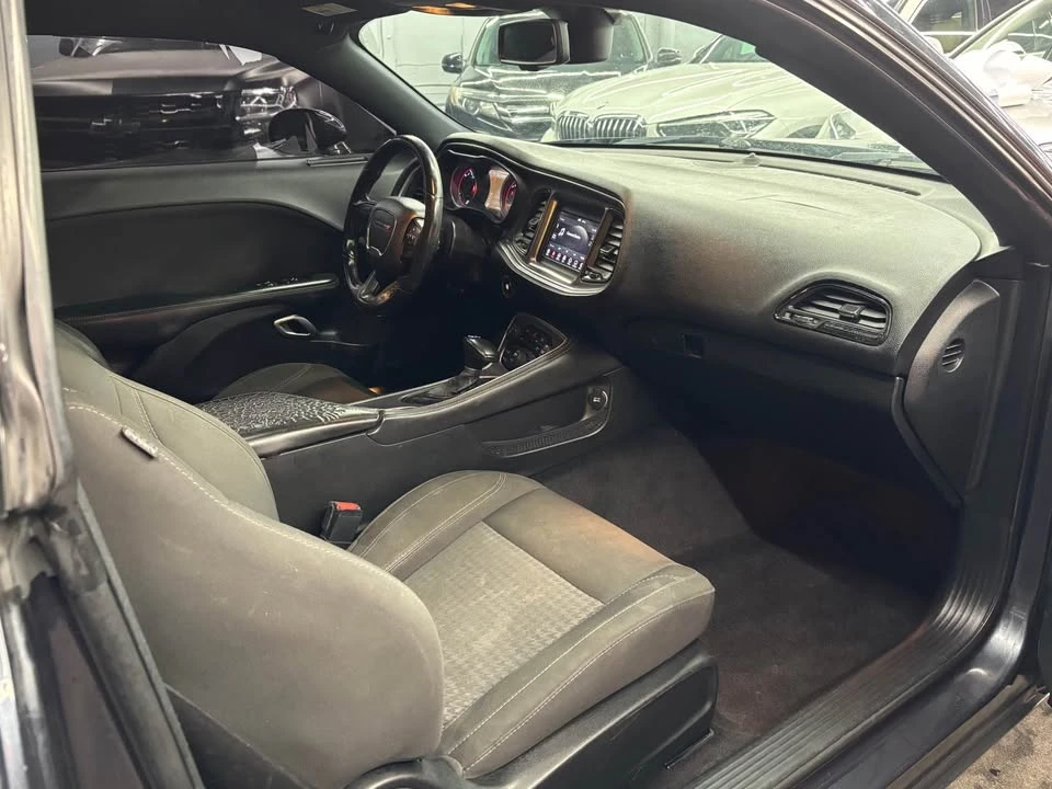 2018 Dodge Challenger 3rd Gen - Image 13 of 20