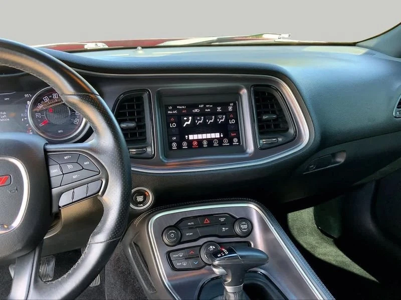 2018 Dodge Challenger 3rd Gen - Image 9 of 19