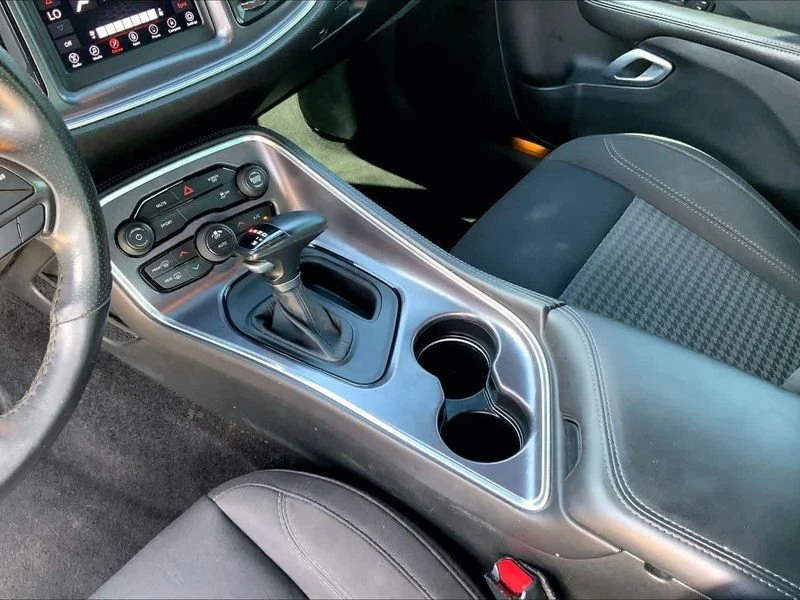 2018 Dodge Challenger 3rd Gen - Image 15 of 19