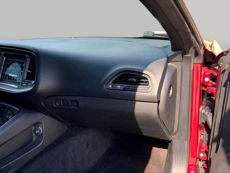 2018 Dodge Challenger 3rd Gen - Image 17 of 19