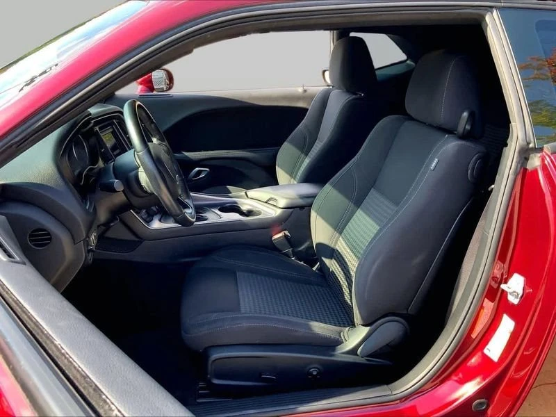 2018 Dodge Challenger 3rd Gen - Image 10 of 19