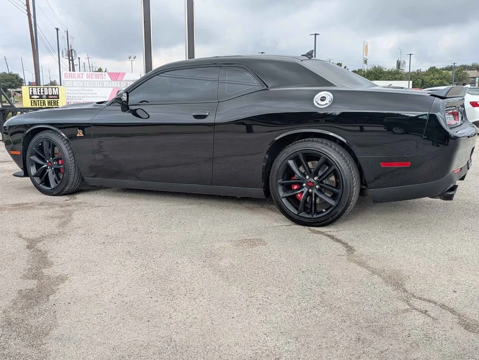 2018 Dodge Challenger SRT8 & 392 3rd Gen - Image 6 of 13