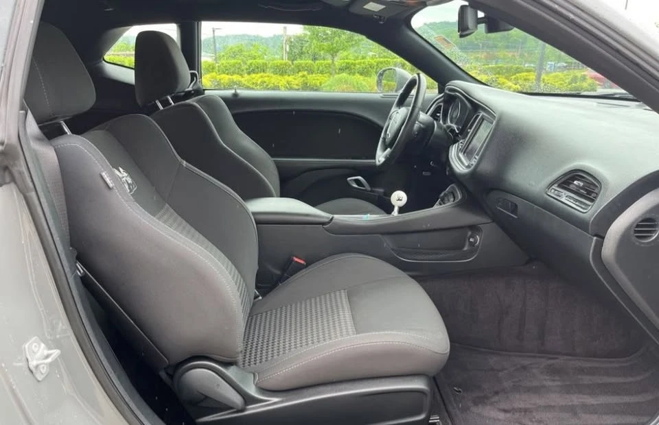 2018 Dodge Challenger SRT8 & 392 3rd Gen - Image 17 of 18