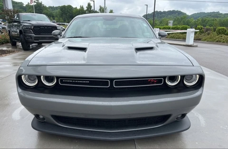 2018 Dodge Challenger SRT8 & 392 3rd Gen - Image 3 of 18